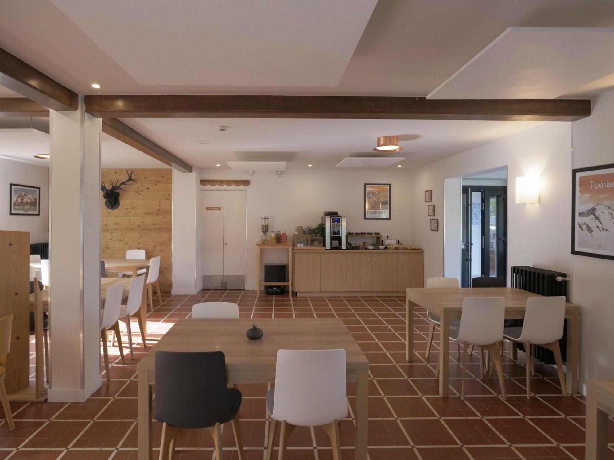 Hotel Le Chalet Сент-Мари-де-Кампан Экстерьер фото