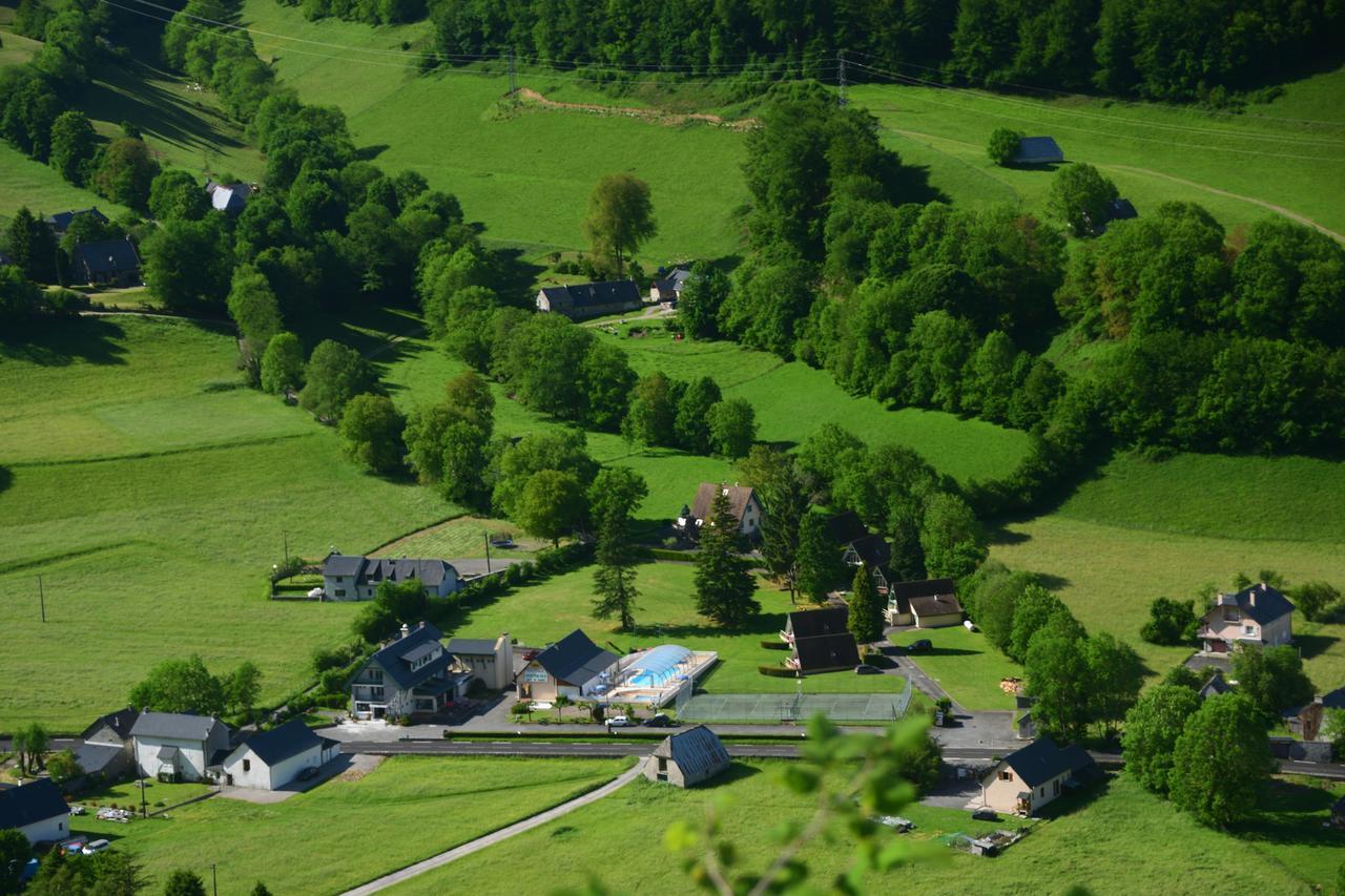 Hotel Le Chalet Сент-Мари-де-Кампан Экстерьер фото